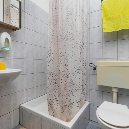 With Parking Space - 24464 Apartamento