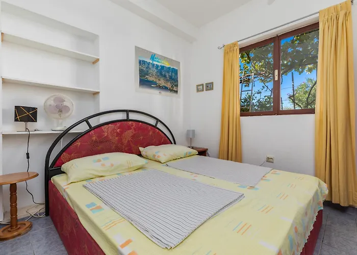 With Parking Space - 24464 Apartman Makarska